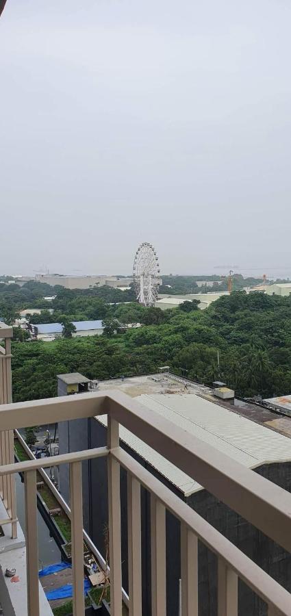 Schoenes Apartment Mit Pool-Nutzung Manila Eksteriør billede