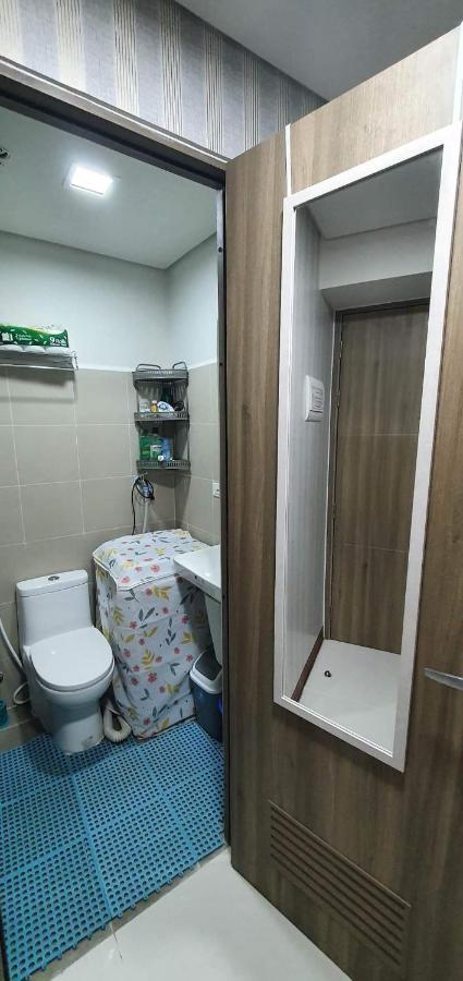 Schoenes Apartment Mit Pool-Nutzung Manila Eksteriør billede