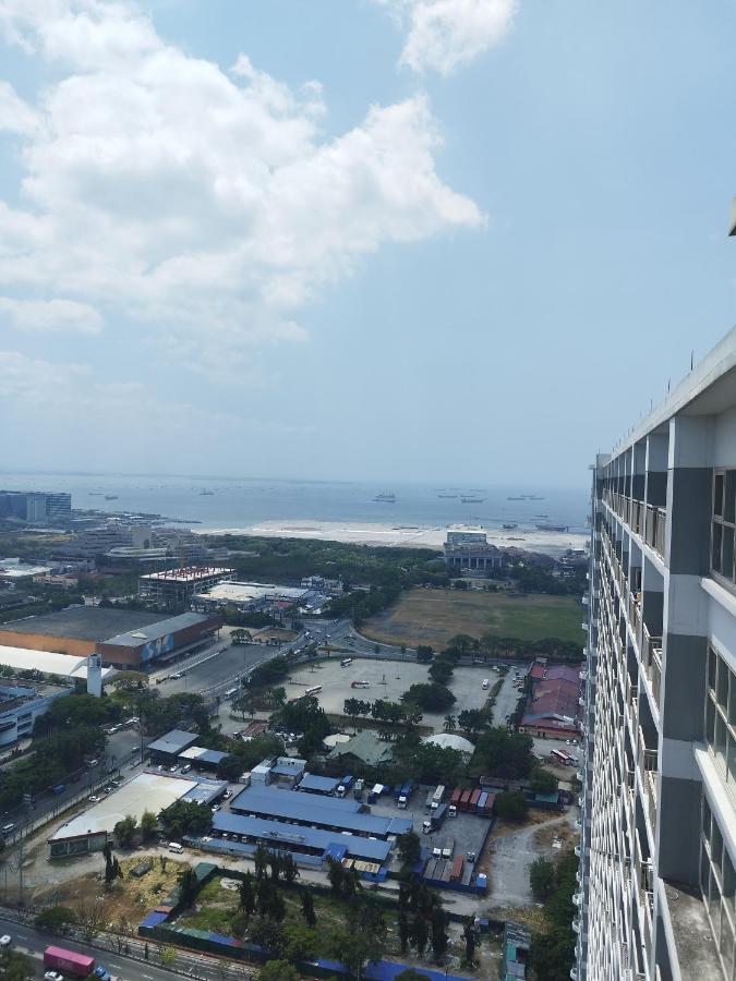 Schoenes Apartment Mit Pool-Nutzung Manila Eksteriør billede